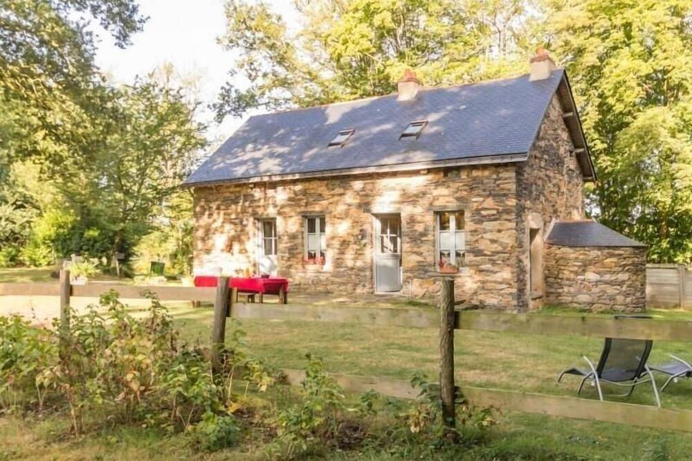 Idyllisches Ferienhaus im Grünen mit vielen Freizeiteinrichtungen in ruhiger Lage in Nozay, Châteaubriant und Umgebung