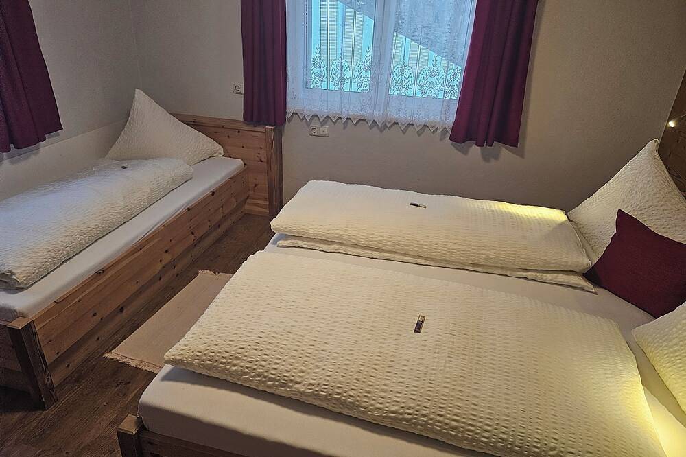 Ganze Wohnung, Ferienhaus Schwendehof Fewo 3 in Fontanella, Bezirk Bludenz