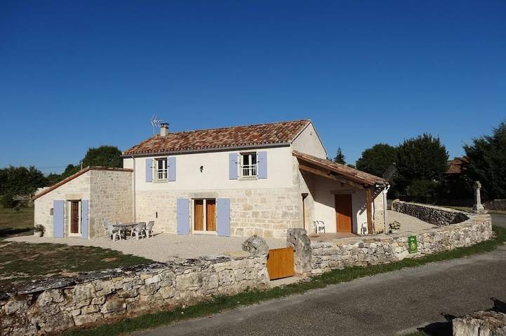 Location de vacances pour 5 personnes, avec Jardin à Laburgade