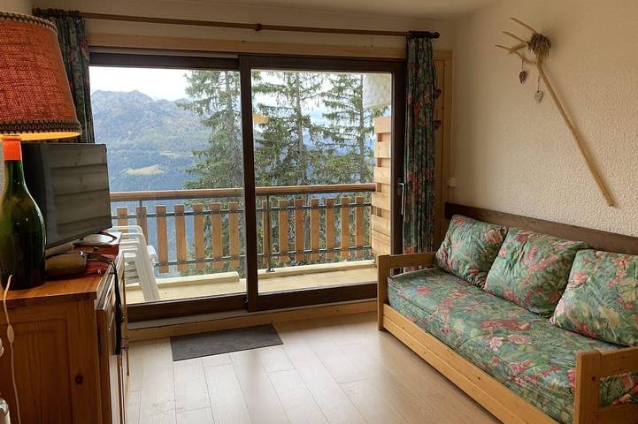 Appartement entier, Studio avec Balcon Plein Sud, au coeur de la Station,au pied des pistes. in La Rosière, Montvalezan