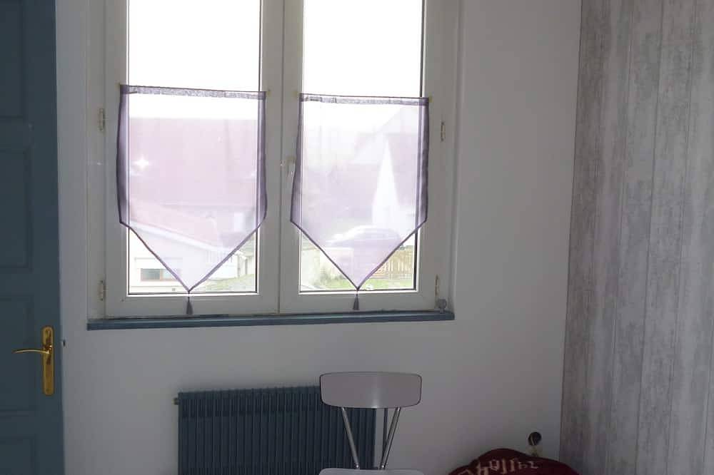 Apartamento entero, Quiet and comfortable sunny studio at 80m of the beach in the center of Sangatte in Sangatte, Región de Calais