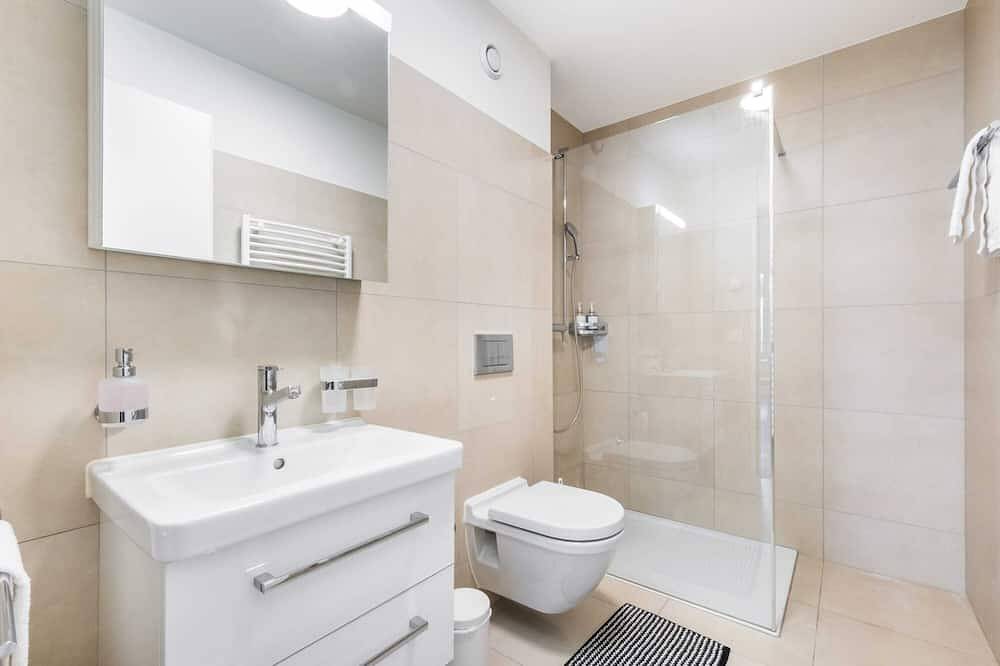 Entire apartment, Modern Montreux Center 1-Bedroom Apartment in Montreux, Lake Geneva