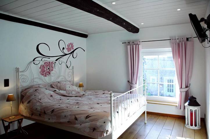 Location de vacances pour 2 personnes, avec vue ainsi que piscine et jardin à Ferrières (Liège) - 2