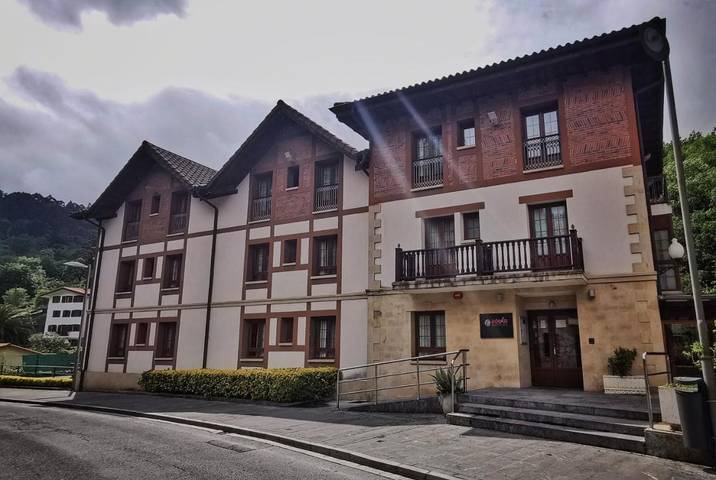 Apartamento para 3 personas, con Jardín y Vistas en Baracaldo