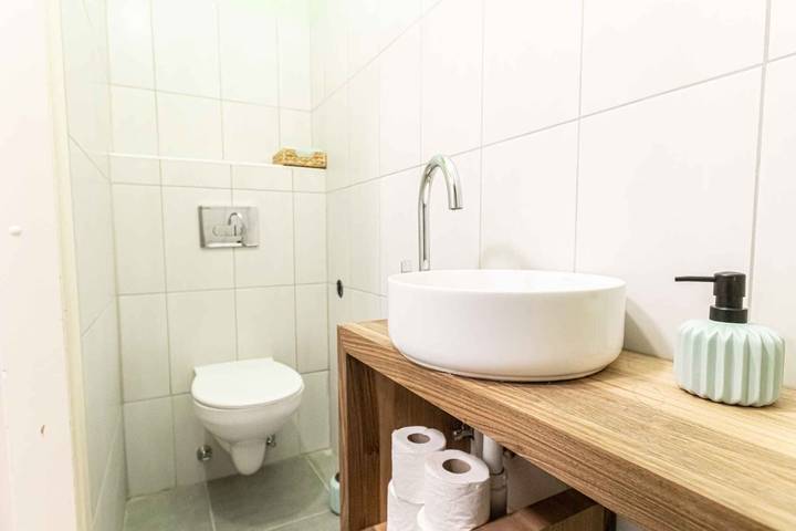 Ganze Ferienwohnung, Ferienwohnung mit einer kleinen vorderen Terrasse in Heviz, Balaton Region