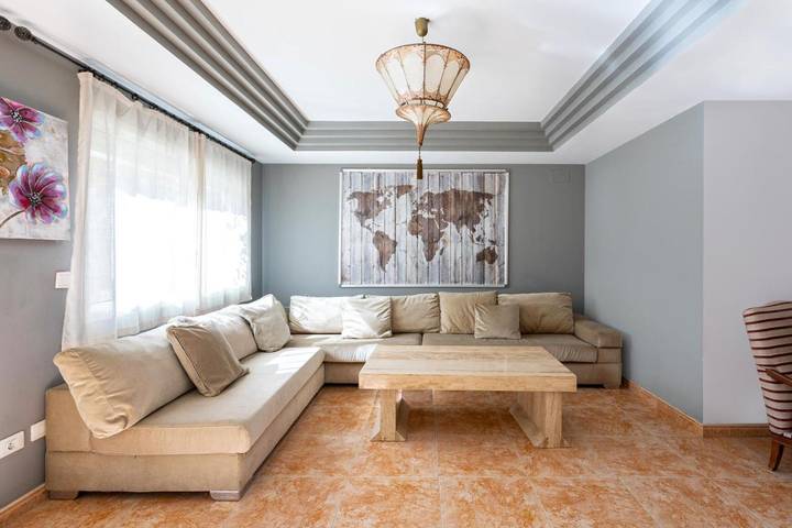 Villa für 14 Personen, mit Pool und Balkon sowie Whirlpool und Garten in Adeje - 2