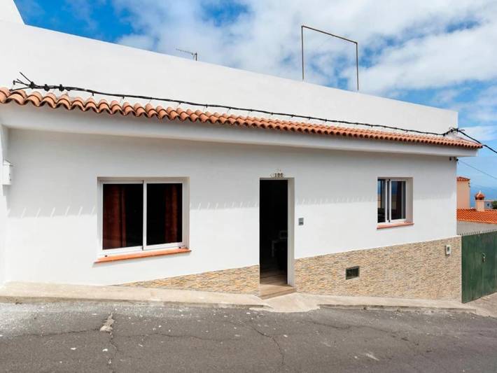 Holiday Home in Garachico with Mountain Views in Genovés (Canary Islands), Garachico