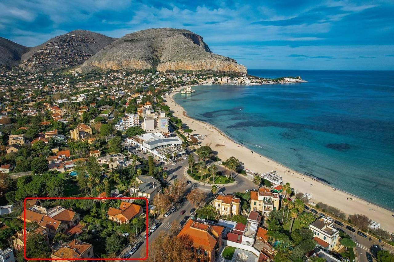 Ganze Wohnung, Mondello beach luxury apartments in Mondello, Palermo