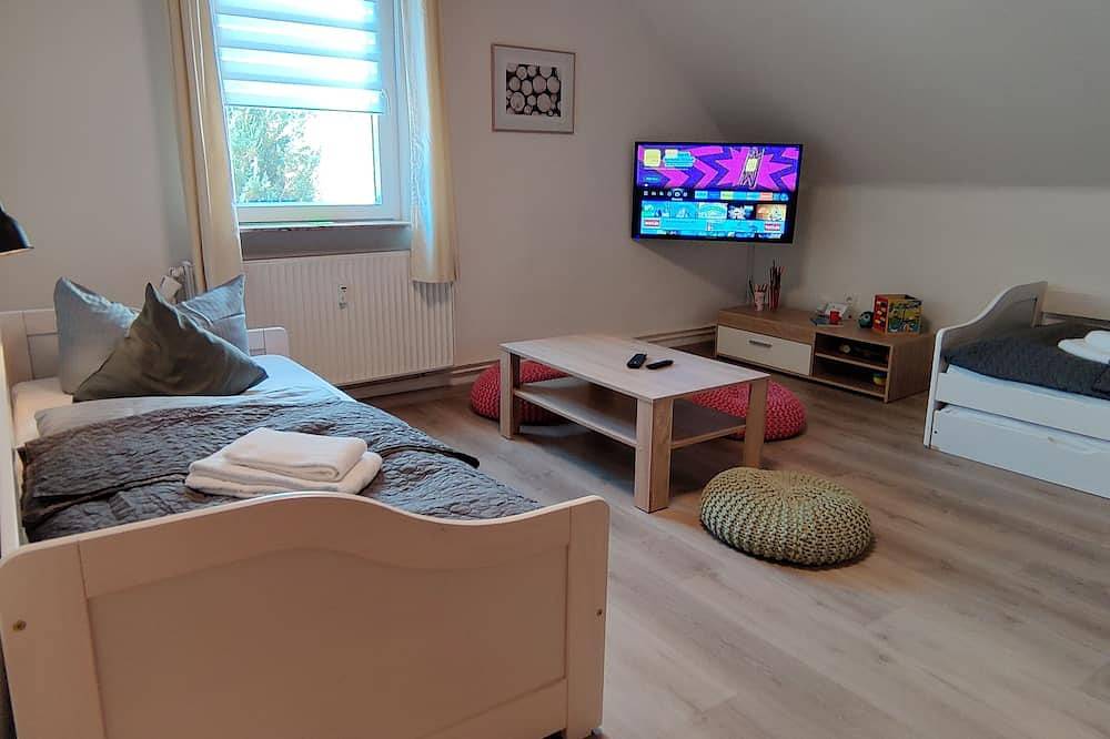 Genießt euren Urlaub im modernen Ferienhaus für 10+3 Gästen in Tanne, Harzvorland