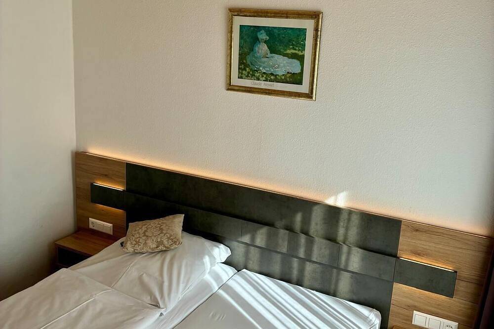 Ganze Wohnung, Appartement am Hotel in Arendsee (Altmark), Arendsee