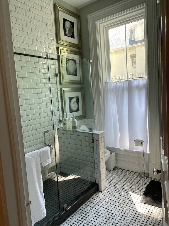 Peaceful Apartment In A Historic Home in Watertown, Jefferson County (NY)