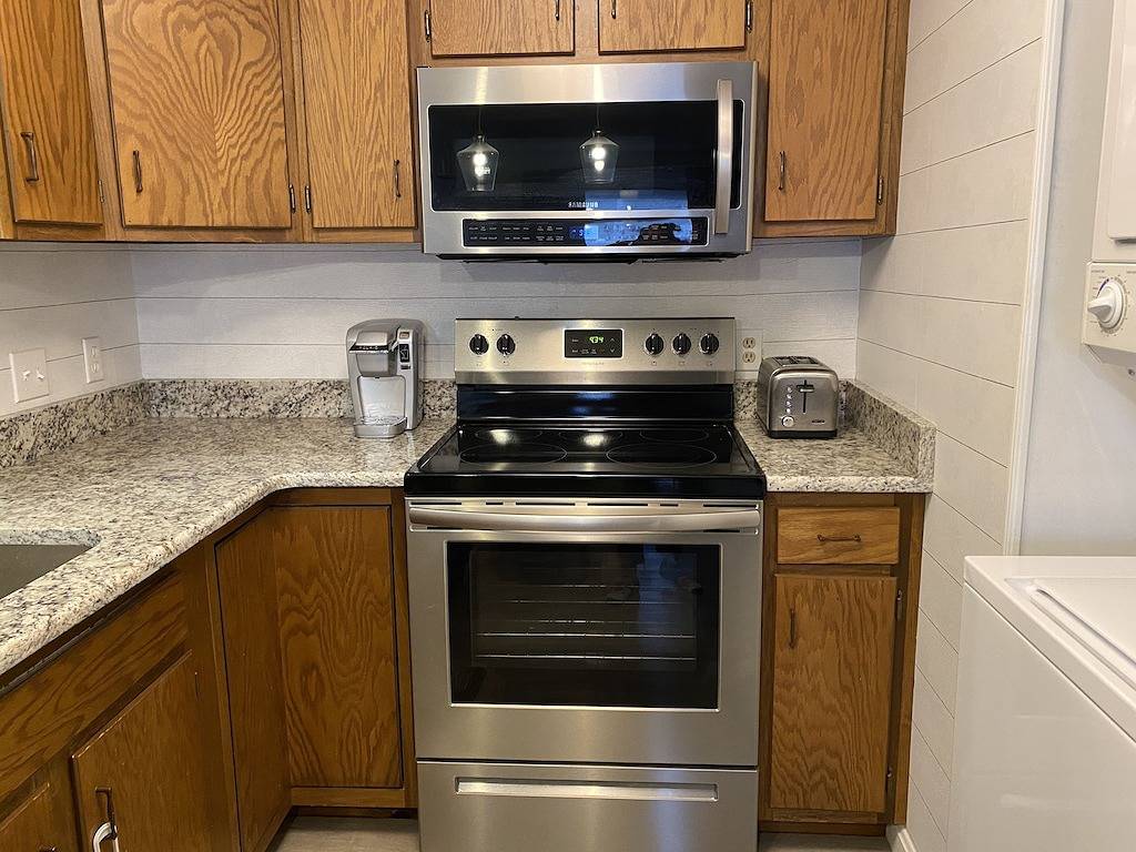 Ganze Wohnung, Oceanside Bliss Awaits: Your Dream Getaway Just Steps from the Beach in Ocean City, Worcester County