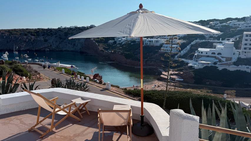 Apartamento para 4 personas, con balcón y jardín en Cala Morell