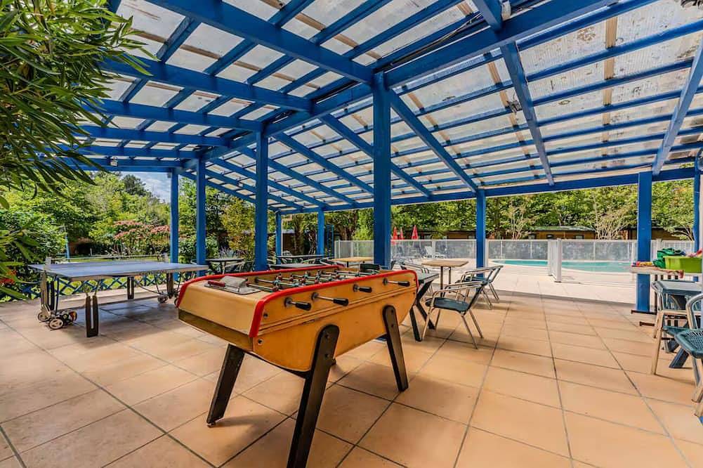 Mobile Home / Bungalow dans les Landes - Calme, proche lac et plages. in Onesse-Laharie, Landes