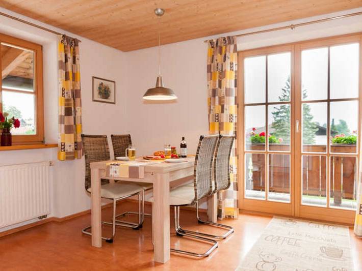 Ganze Ferienwohnung, Ferienwohnungen Nutz - Ferienwohnung Ringberg in Bad Wiessee, Bayerische Alpen