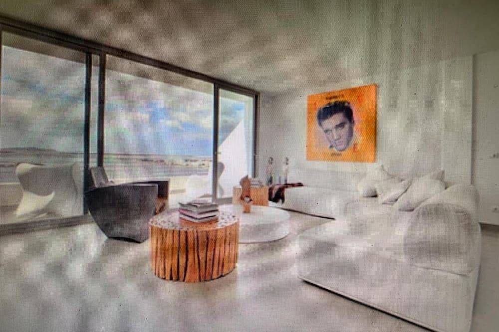 Ganze Wohnung, Increidable views to the ocean you will have the feeling to be in a boat. in Dalt Vila, Ibiza Stadt