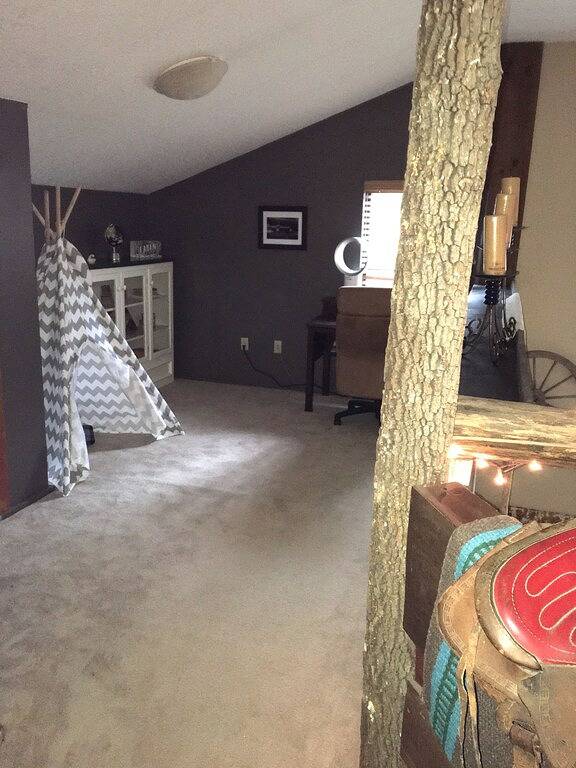 A Stone Cottage Retreat - So Special! in Macon County