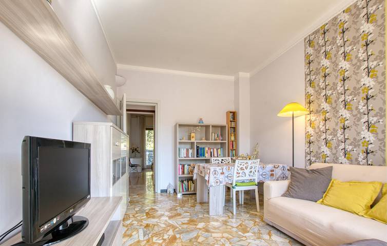 Appartamento intero, Appartamento sul mare con terrazza e campo da bocce, a pochi passi dai ristoranti e dalla costa in Genova (Città), Genoa