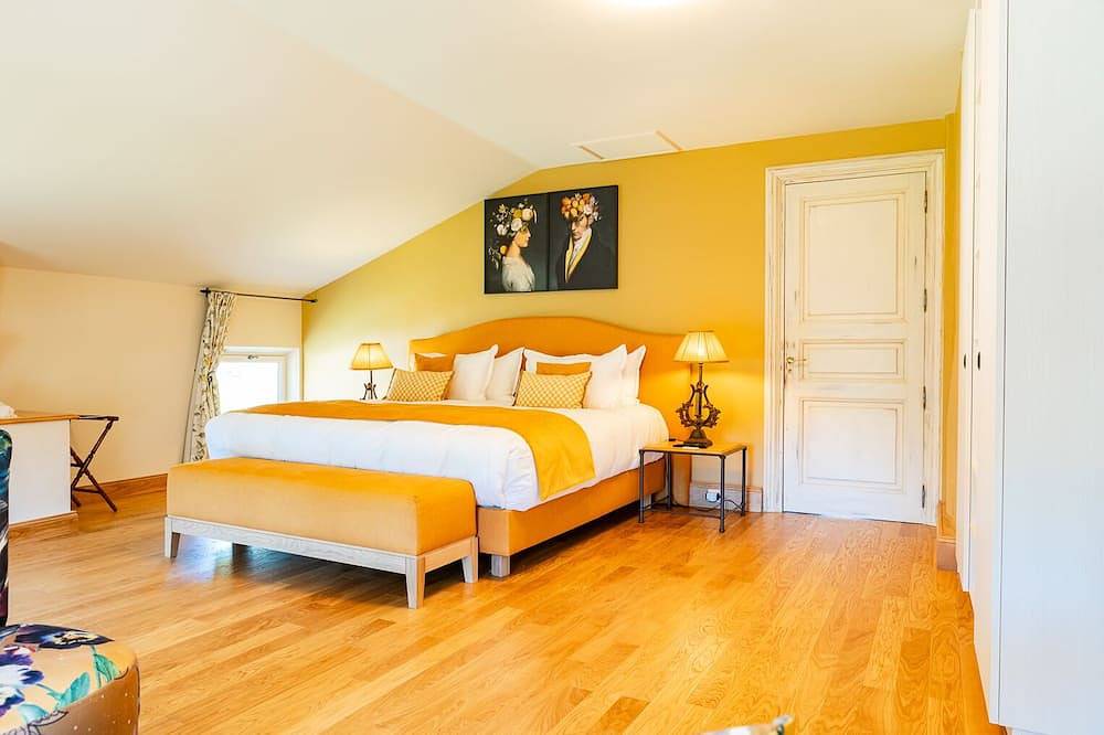 Suite-Luxus-Ensuite mit Bad-Parkblick in Loriol-du-Comtat, Vaucluse