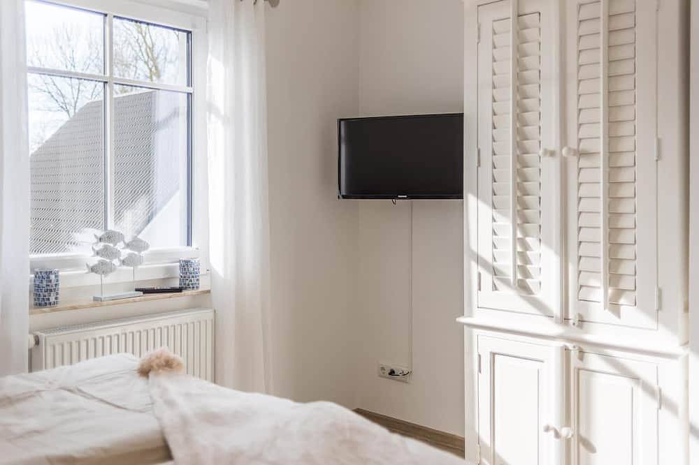 Geräumiges Ferienhaus Bresewitz mit Garten und Kamin für Familien und Gruppen in Bresewitz, Pruchten