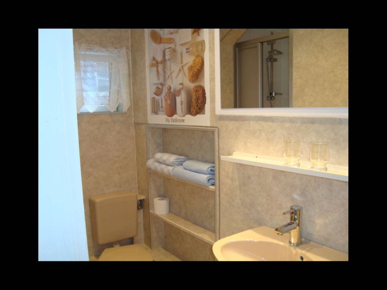 Ganze Ferienwohnung, Haus Stadtflucht - Ferienwohnung 2 in Saalfelder Höhe, Saalfeld/Saale