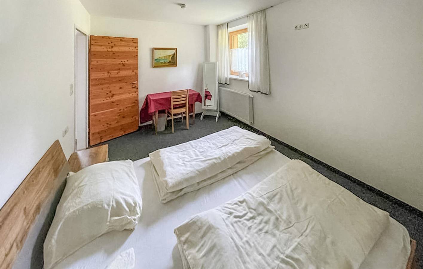 Ganze Ferienwohnung, Apartment mit Bergblick, WiFi und Küche. in Tuxer Alpen, Navis