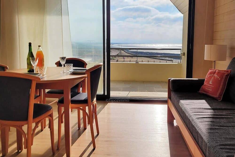 Appartement entier, Tipoz'Immo • Le Grand Large 209 • accès et vue directe mer • animaux acceptés in Penhors, Pouldreuzic