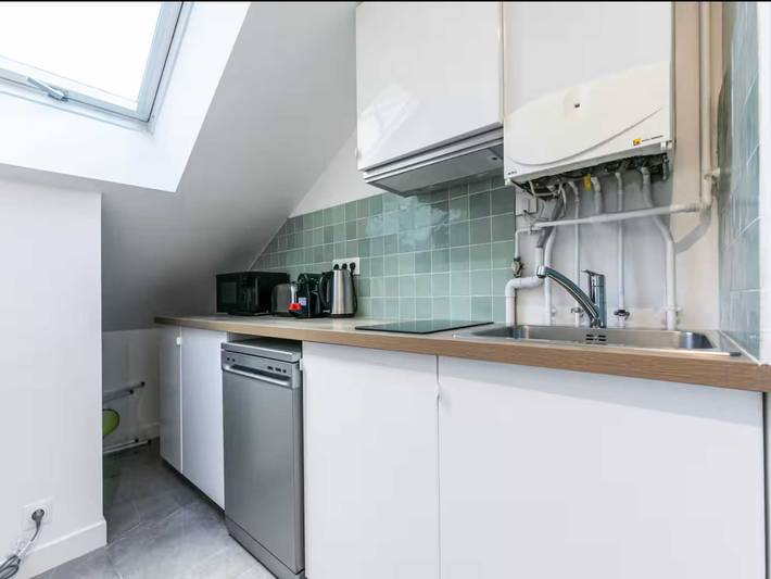 Apartamento entero, Precioso apartamento de 1 dormitorio y 4 plazas en Montreuil, cerca de París. in Montreuil, Sena-Saint Denis