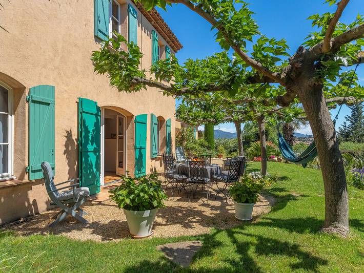 Location de vacances pour 6 personnes, avec jardin, animaux acceptés à Cogolin - 2