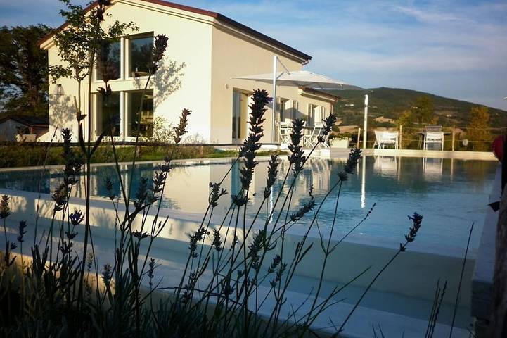 Ferienhaus für 8 Personen, mit Garten und Sauna sowie Whirlpool, mit Haustier