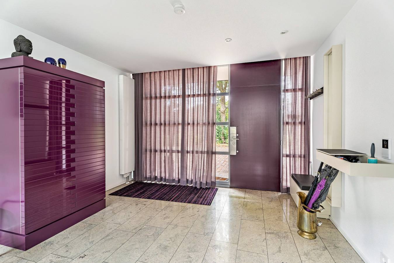 Villa „Traumhaus am See“ mit Seeblick, privater Terrasse und Wlan in Wesel, Niederrhein