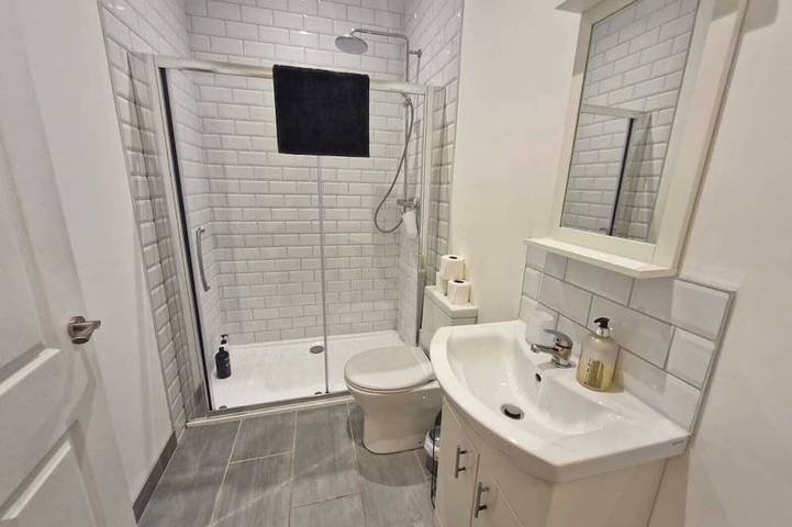Ganze Wohnung, By The Bay Apartment - Mins to Beaches , Margate Old Town & Private Parking in Botany Bay, Kent