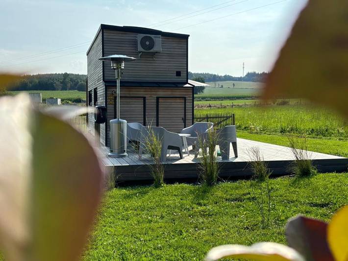 Tente pour 4 personnes, avec Jacuzzi et Terrasse ainsi que Jardin et Vue au Province de Luxembourg - 4