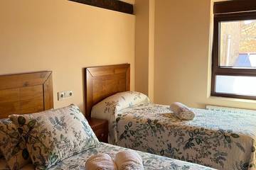 Casa Rural para 12 Personas en Ribera del Duero, Campillo de Aranda, Foto 1