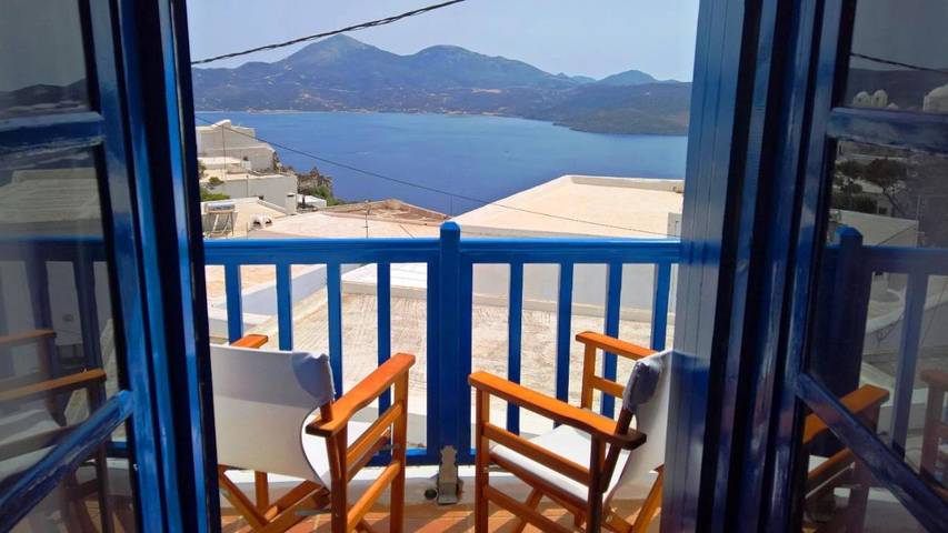 Maison d’hôte pour 2 personnes, avec terrasse et vue dans Milos - 3
