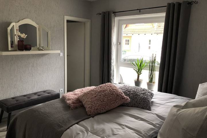 Ganze Wohnung, Heimatliebe - Ferienwohnung bei Stralsund in Steinhagen, Stralsund Umland