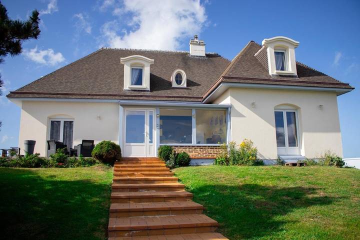 Location de vacances pour 4 personnes, avec vue et jardin, animaux acceptés à Saint-Côme-de-Fresné - 3