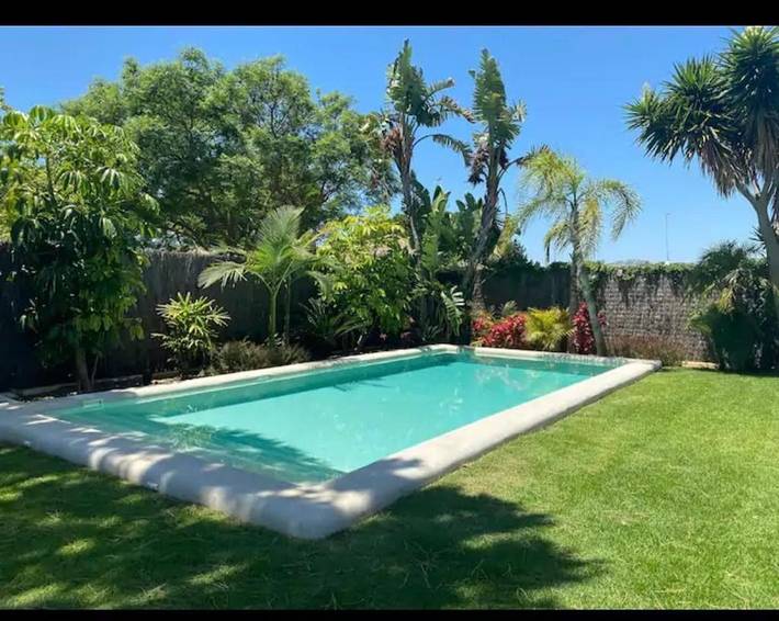 Casa de vacaciones para 9 personas, con piscina además de vistas y jardín, Se admiten mascotas - 1