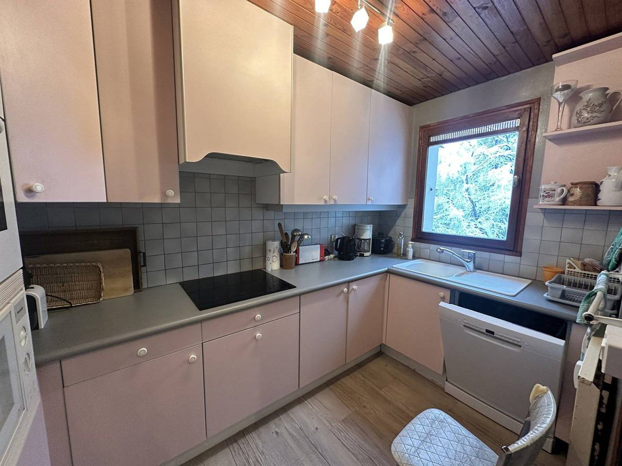 Appartement entier, Duplex de 100m² pour 9 personnes au centre proche remontées mécaniques in Les Carroz, Arâches-la-Frasse