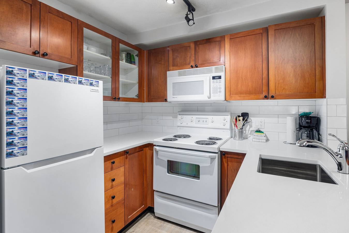 Appartamento intero, 2Br Townhome with private hot tub and pool. Gr 99 in Whistler, Whistler Blackcomb