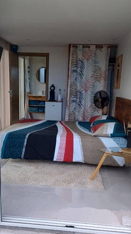 Gîte pour 2 personnes, avec jardin et vue à Petite-Île - 2