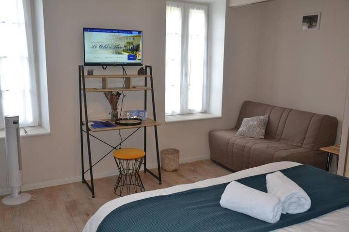 Chambre d’hôte pour 2 personnes, avec vue ainsi que piscine et jardin, adapté aux familles à Argeliers - 3