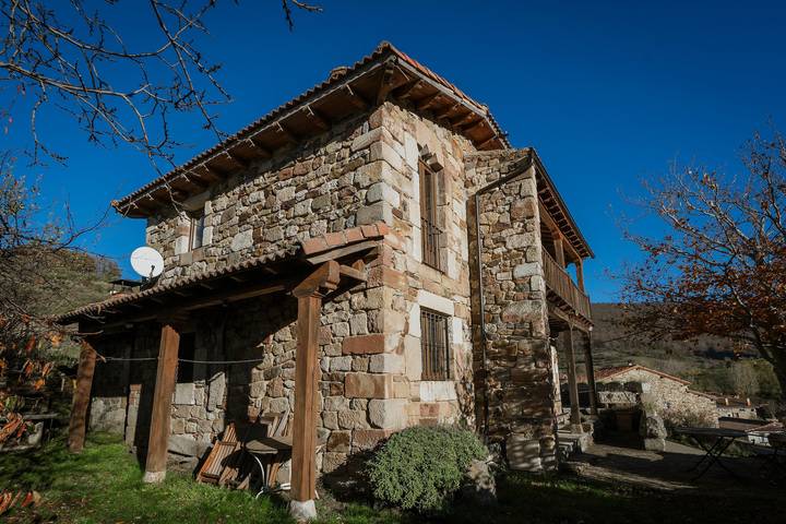 Casa rural para 6 personas, con Balcón y Jardín en Provincia de Palencia
