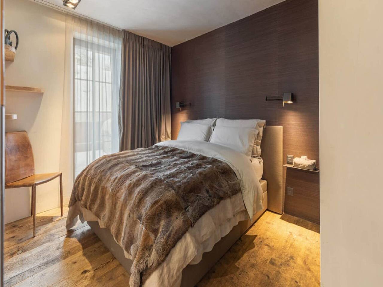 Appartement entier, Duplex à Gstaad près des pistes & Jacuzzi in Gstaad, Saanen