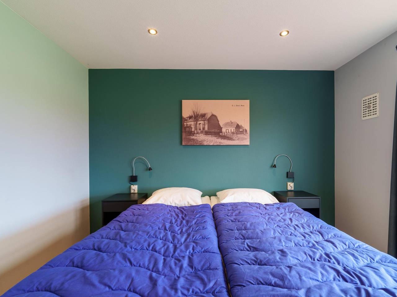 Heerlijk nieuw huis met grote tuin en serre in Hellendoorn, Sallandse Heuvelrug