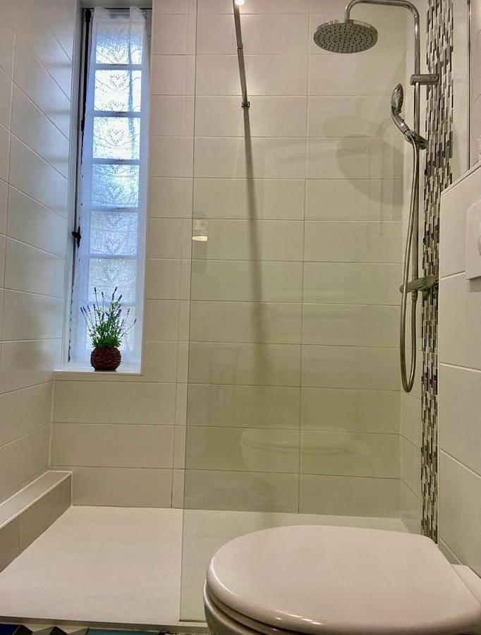 Maison d’hôte pour 2 personnes, avec jacuzzi et terrasse ainsi que jardin et piscine dans Nièvre - 3