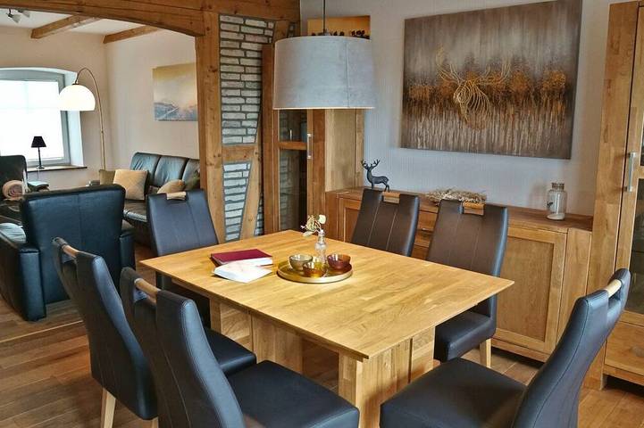 Ferienhaus für 4 Personen, mit Sauna und Terrasse sowie Garten in Ulsnis