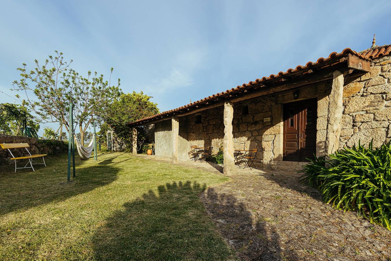 Apartamento vacacional entero, Apartamento de vacaciones para 3 personas con jardín in Messegães, Valadares e Sá