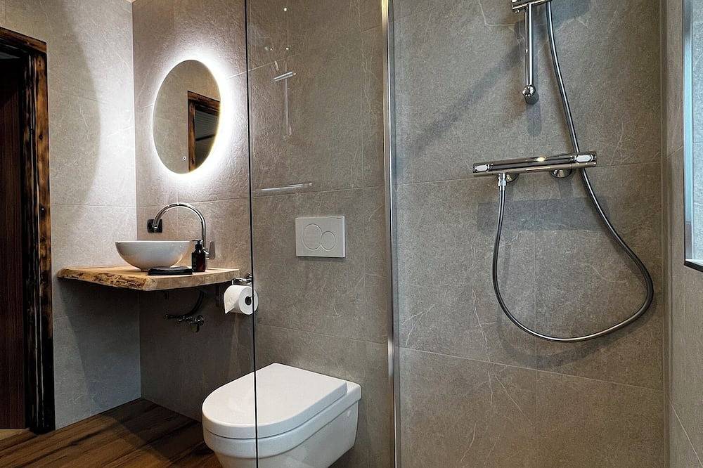 Ganze Wohnung, Apartment mit Bergblick | super Schi und Wander gebiet | nahe Bad Gastein in Mallnitz, Lieser-Maltatal