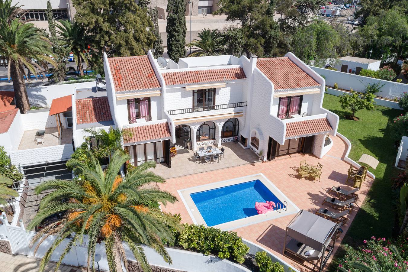 Villa Tropical in Playa de Troya, South Tenerife